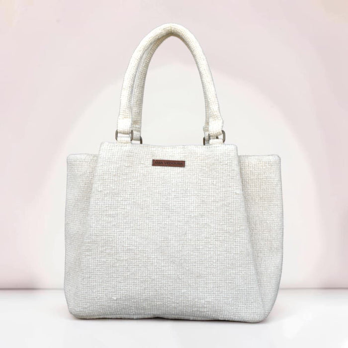 AV Minimalist Tote — Pearl White