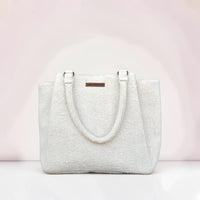 AV Minimalist Tote — Pearl White