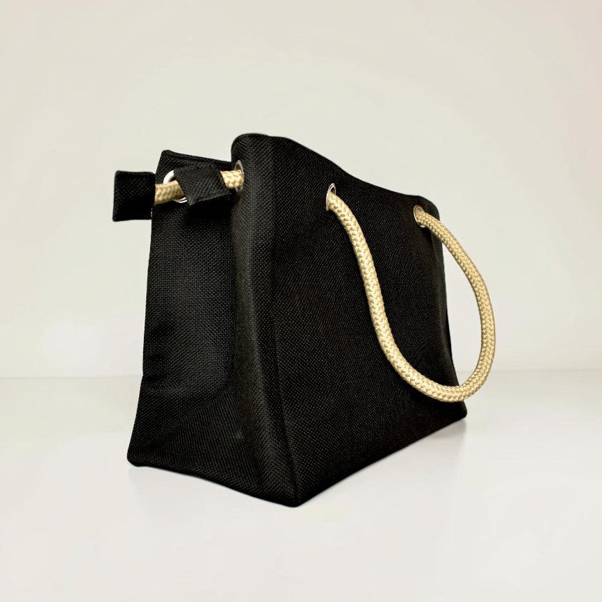 AV Rouge Royale - Black