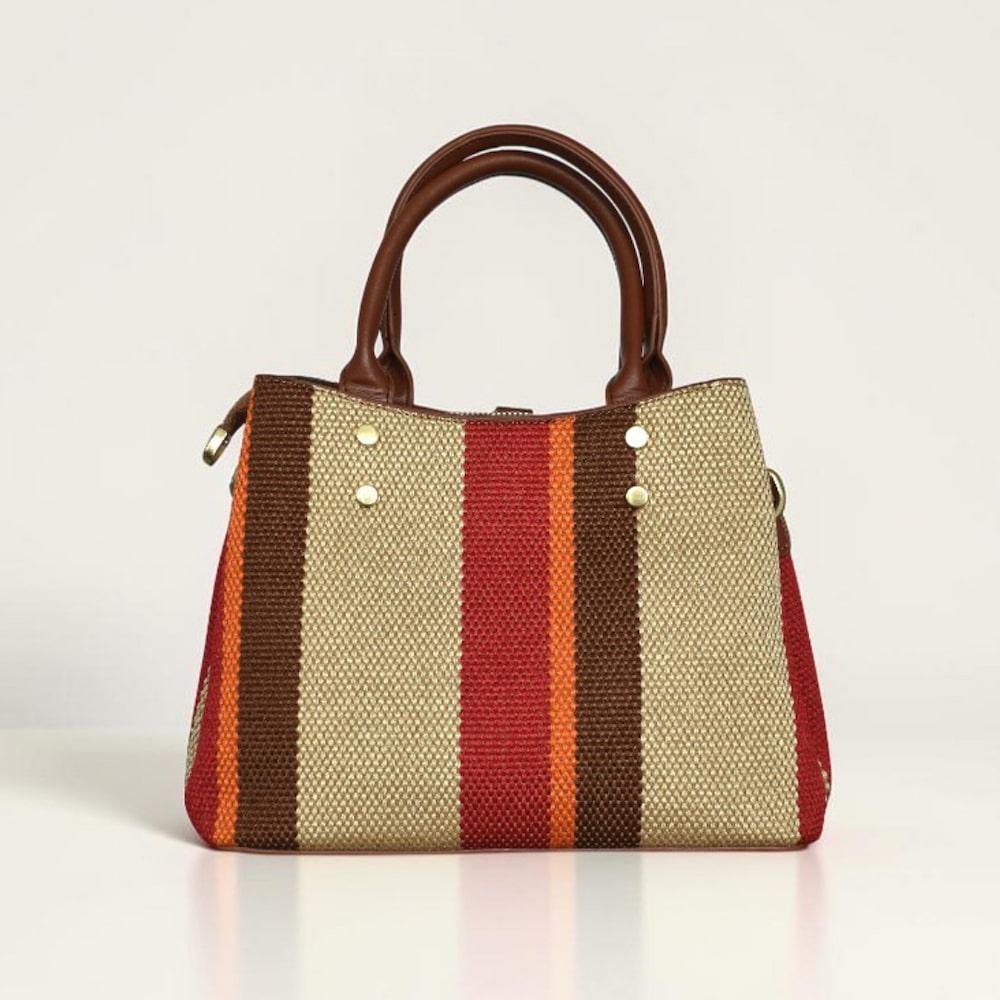 AV RUST & WEAVE