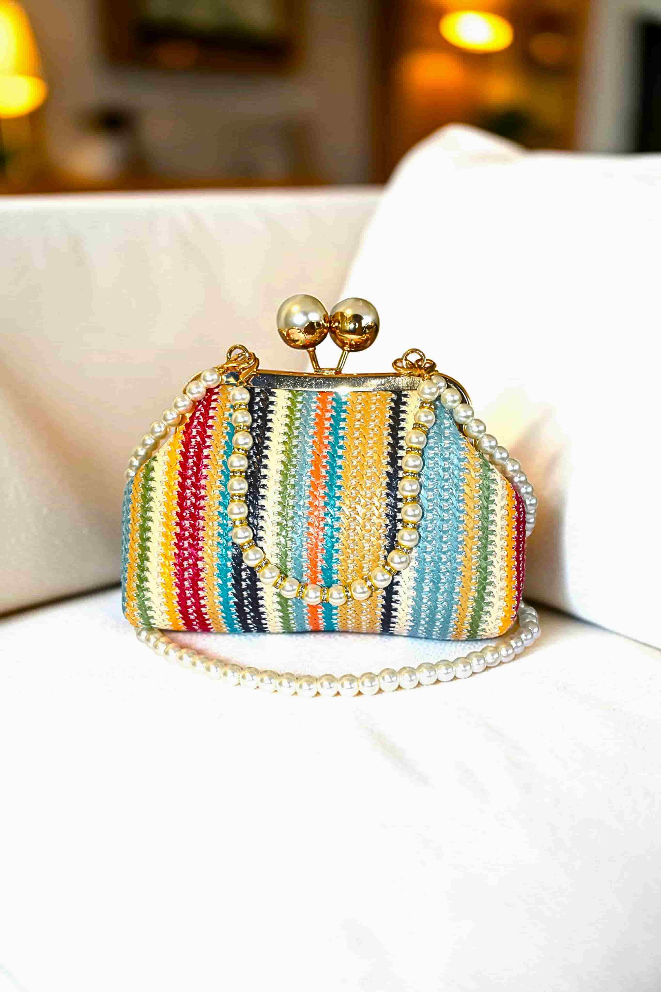 AV Pearl Weave Rainbow