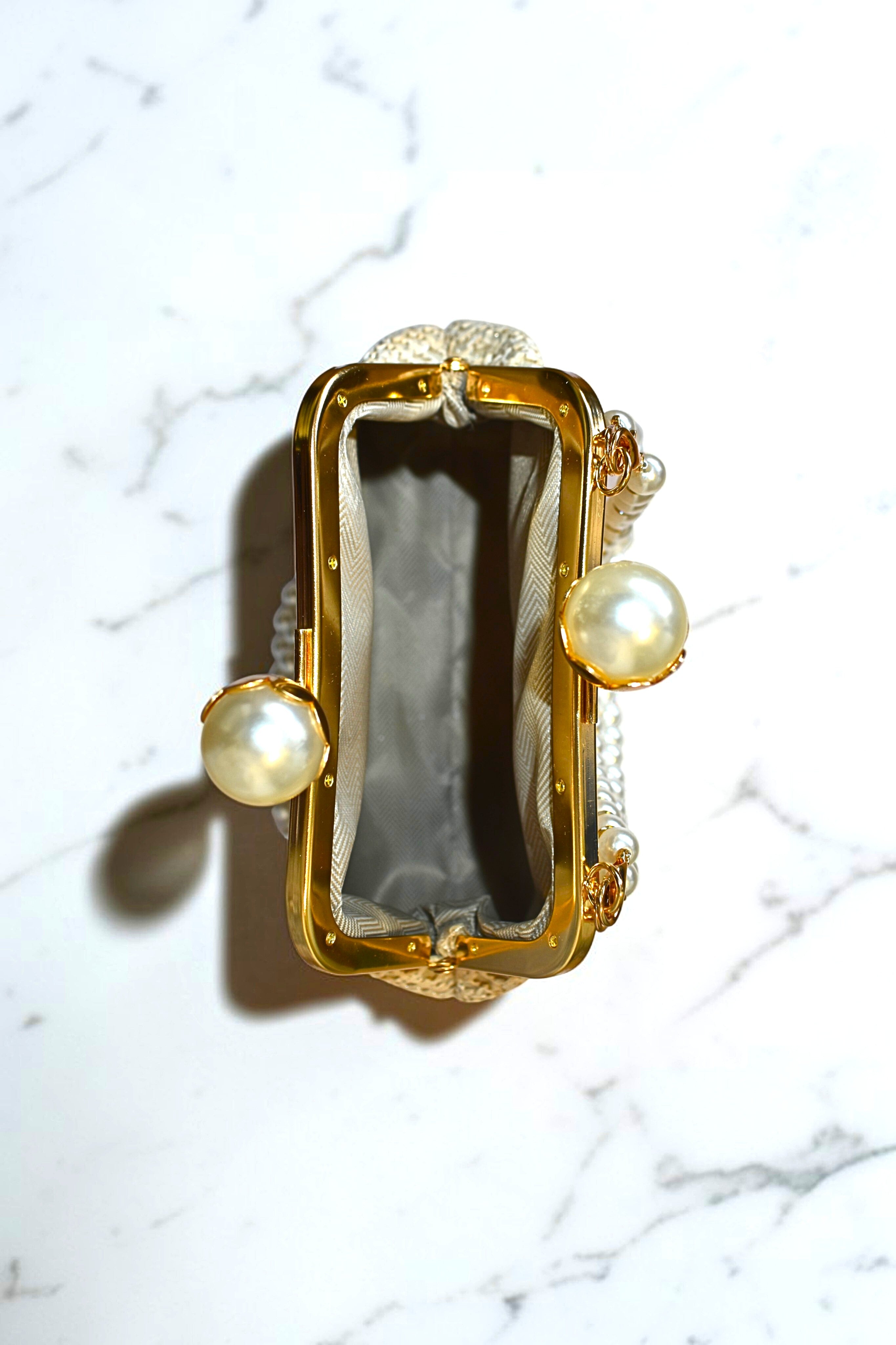 AV Pearl Weave Beige