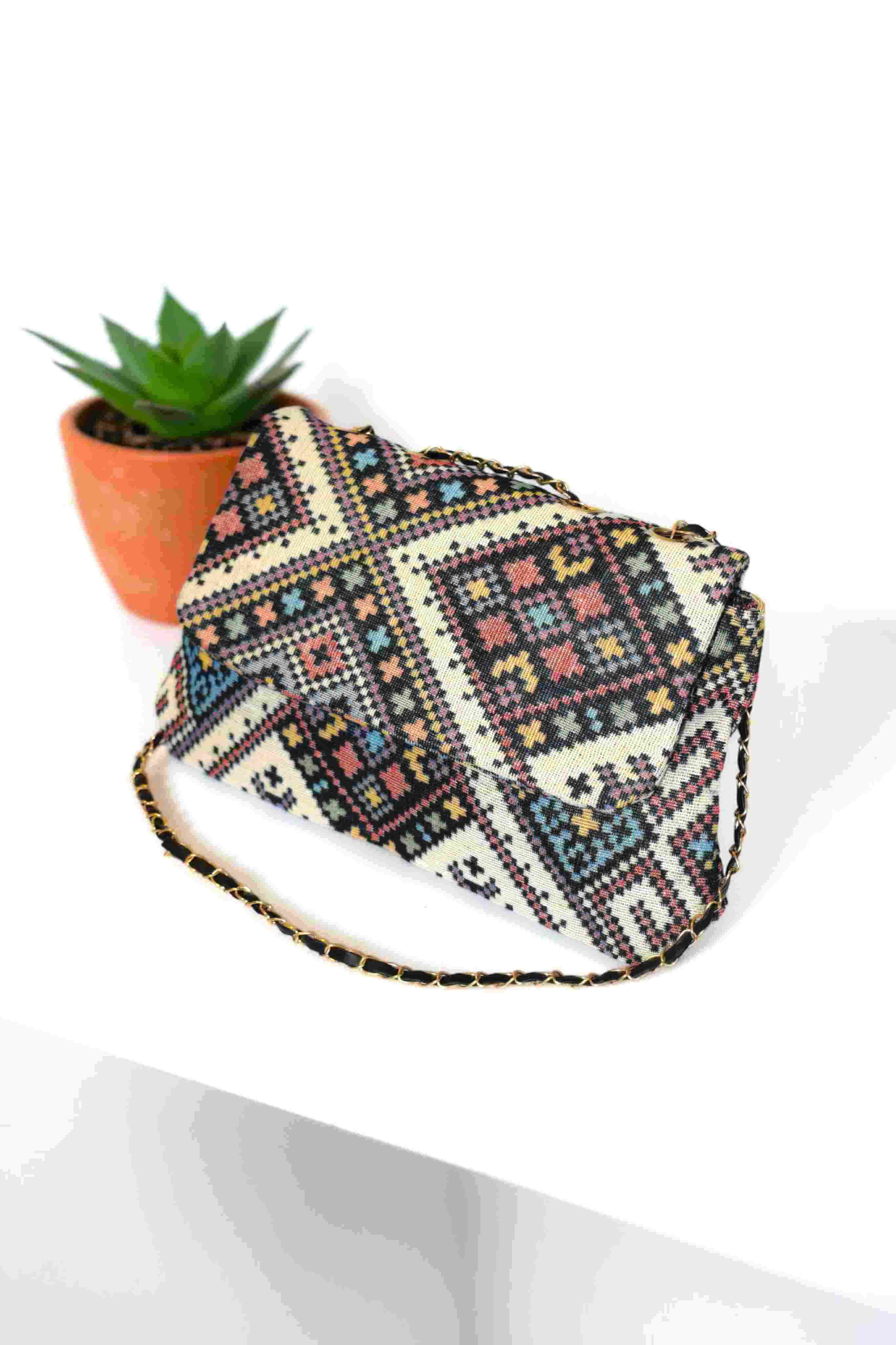 AV Prism Bag