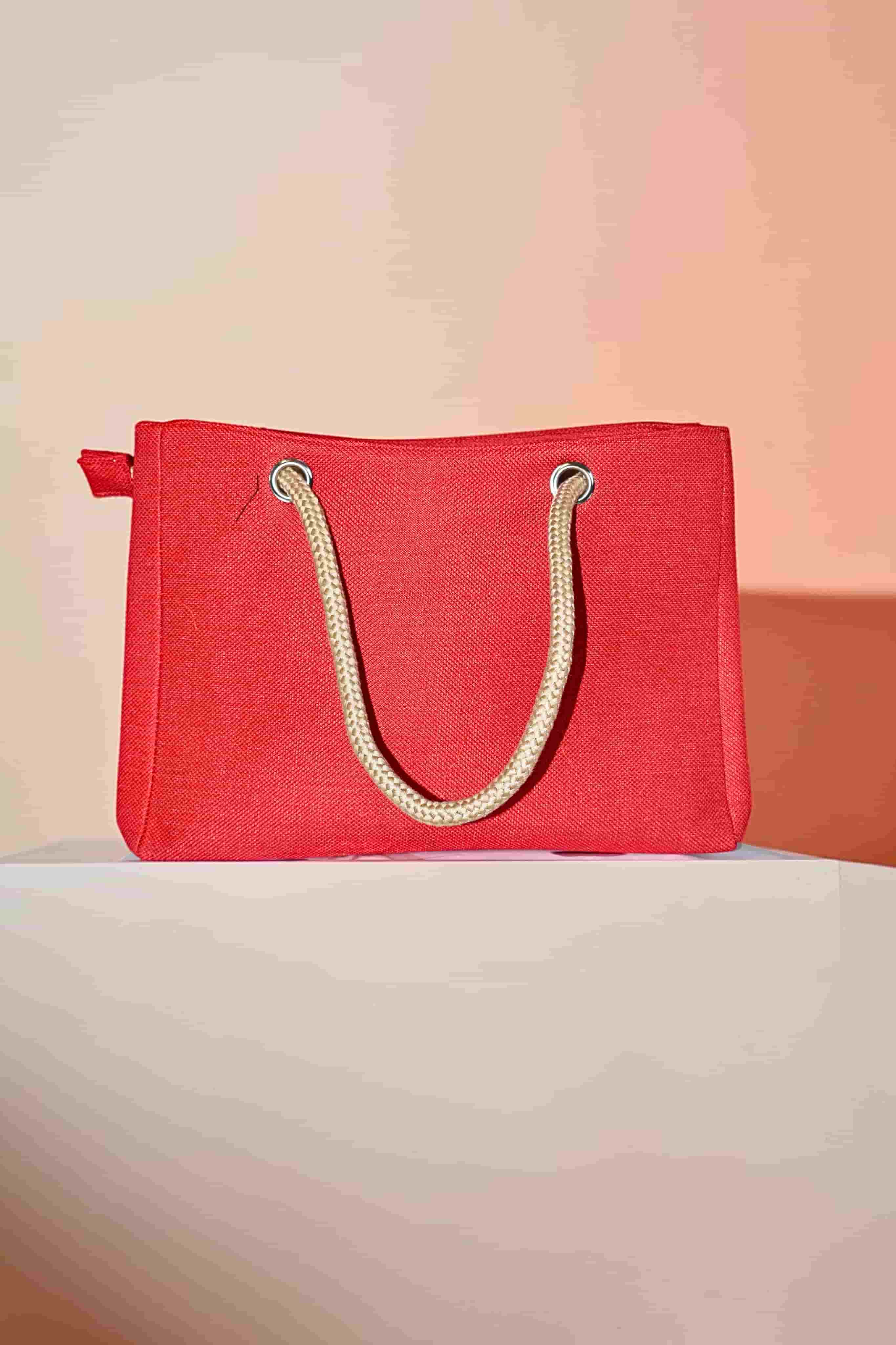 AV Rouge Royale Tote