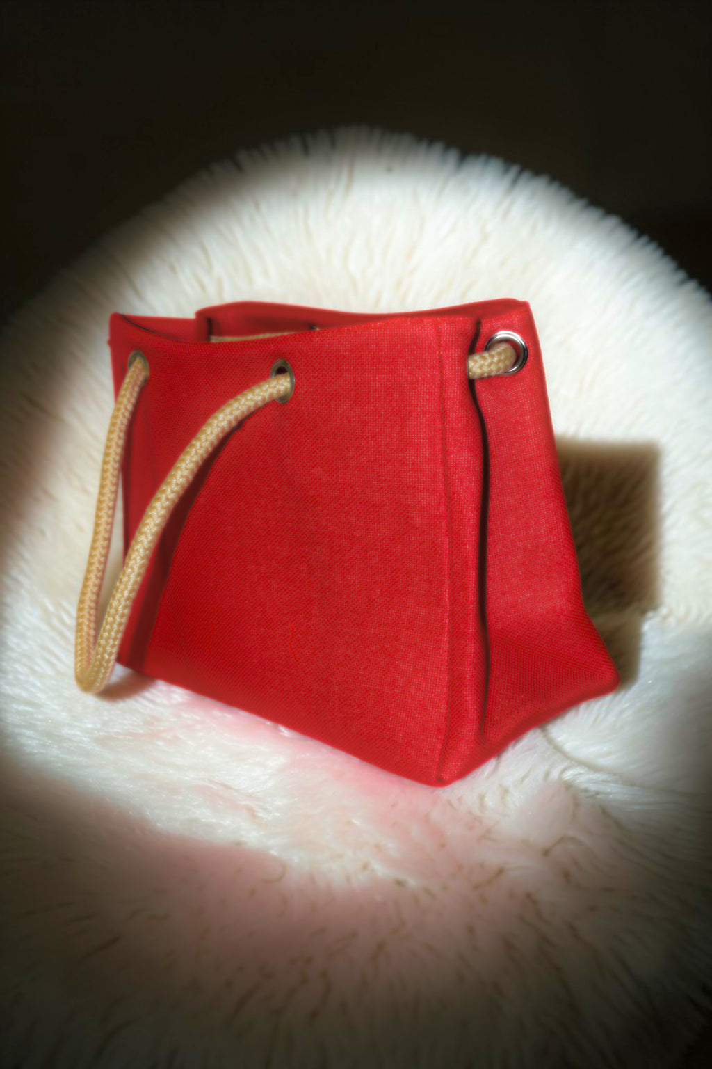 AV Rouge Royale Tote