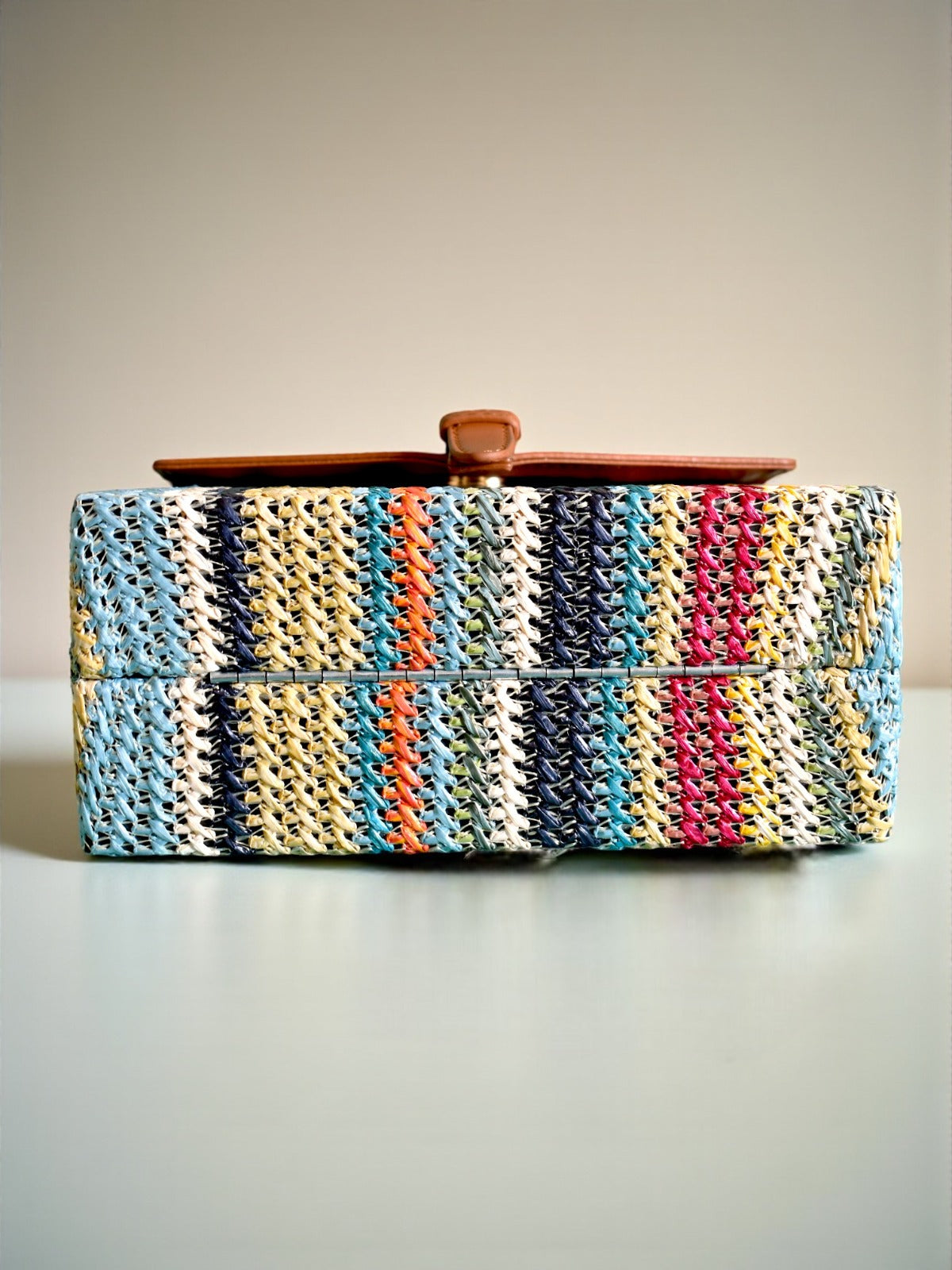 AV WOVEN THEORY