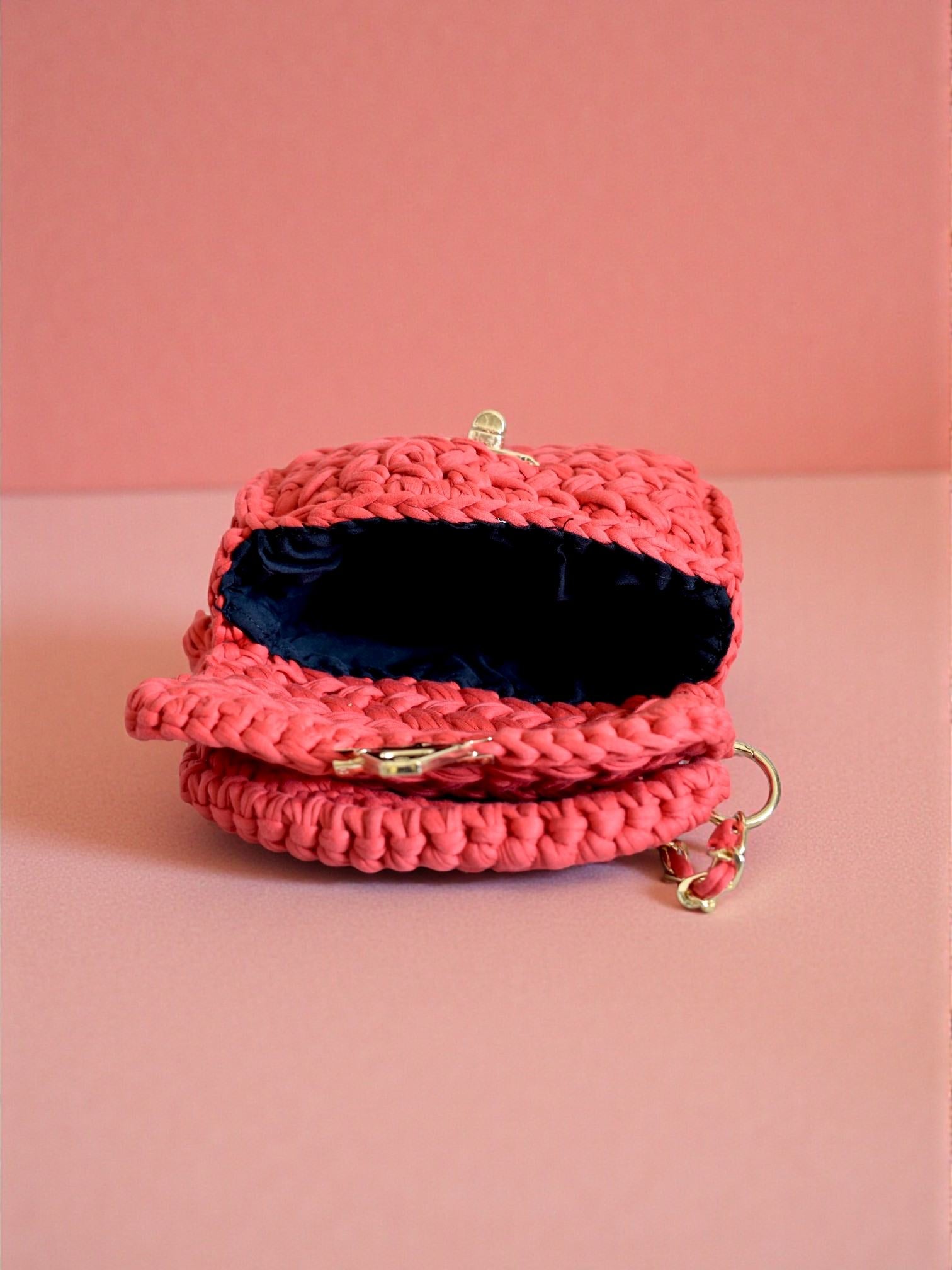 AV City Weave