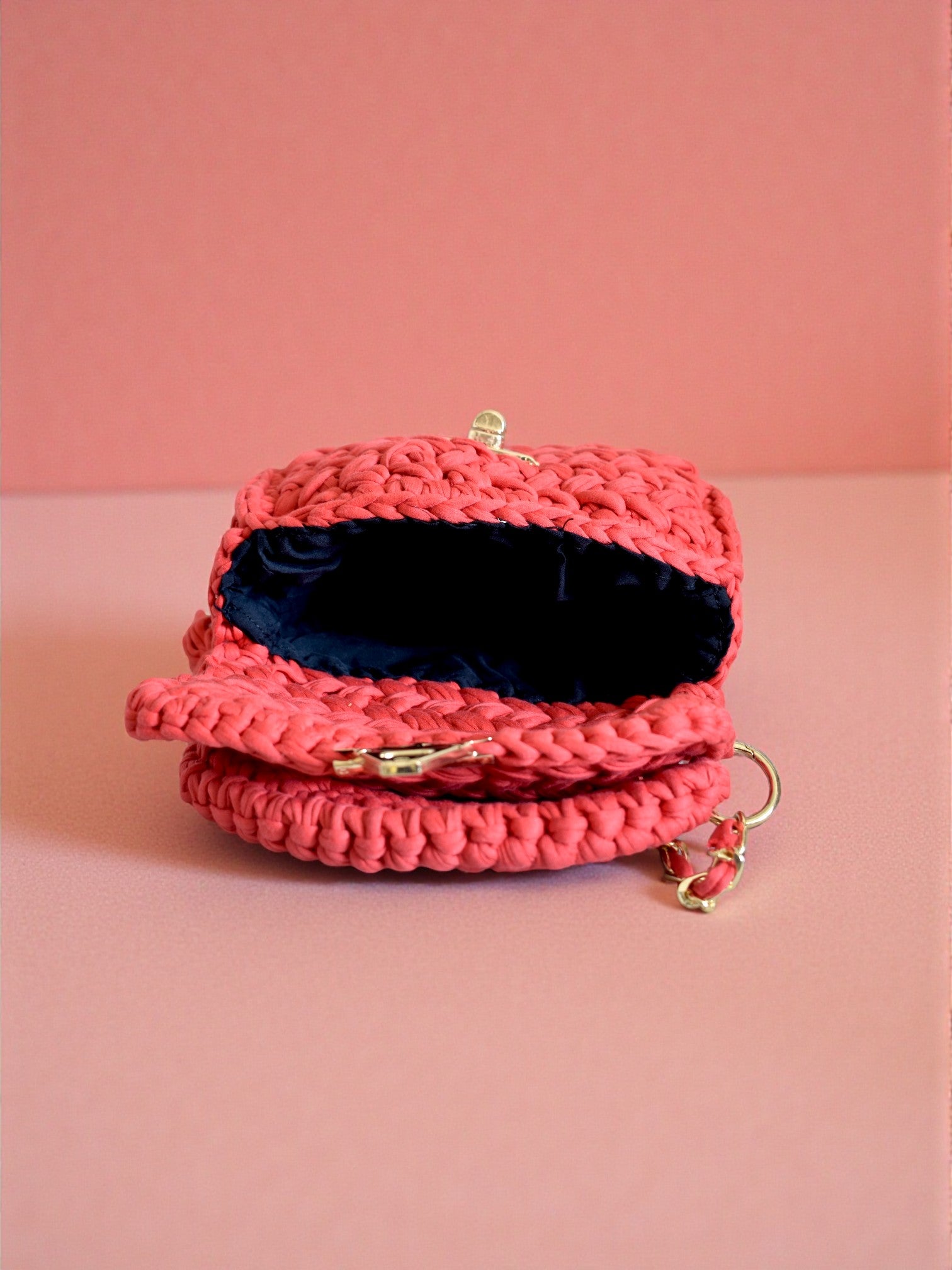 AV City Weave